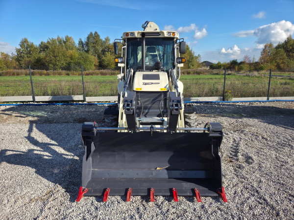 Koparko ładowarka XTM X9325 5