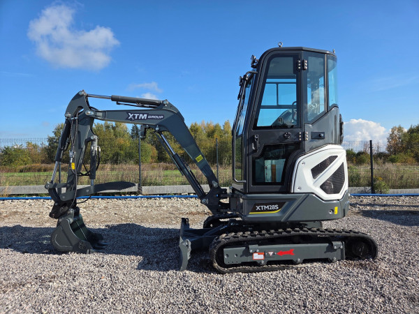 Minikoparka z kabiną X28S XTM 3