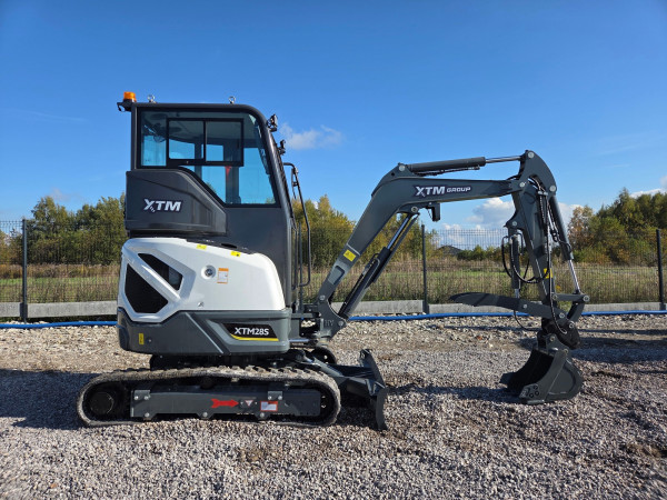 Minikoparka z kabiną X28S XTM 5