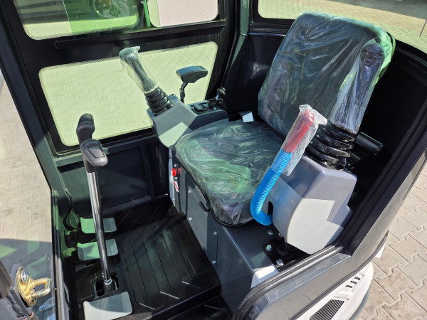 Minikoparka z kabiną X10S | Sklep XTMGroup.pl