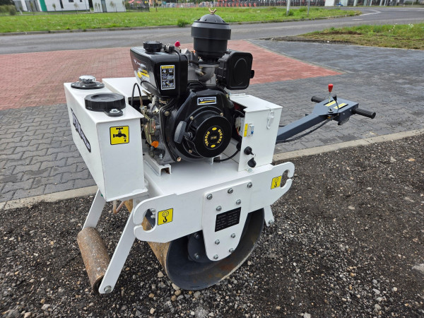 Walec wibracyjny XTM C170 | XTMGroup.pl