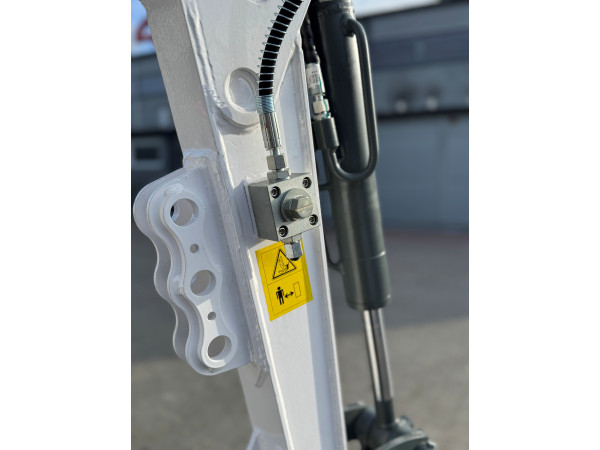 Minikoparka bez kabiny X10S PRO XTM 9