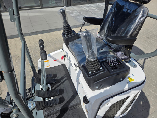 Minikoparka bez kabiny X15S XTM 1a