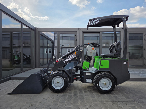 XTM X160 Ładowarka Kołowa Przegubowa