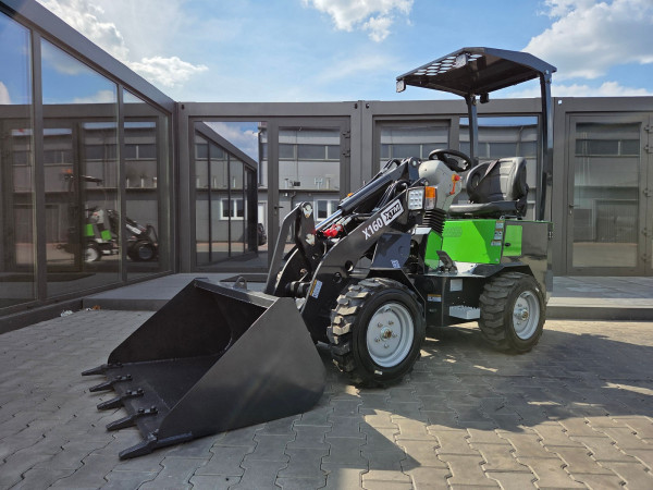 XTM X160 Ładowarka Kołowa Przegubowa