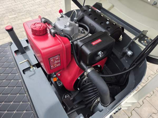 Minikoparka bez kabiny XTM X09S 5