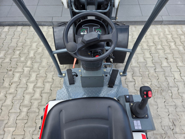 Ładowarka kołowa XTM X106 4a