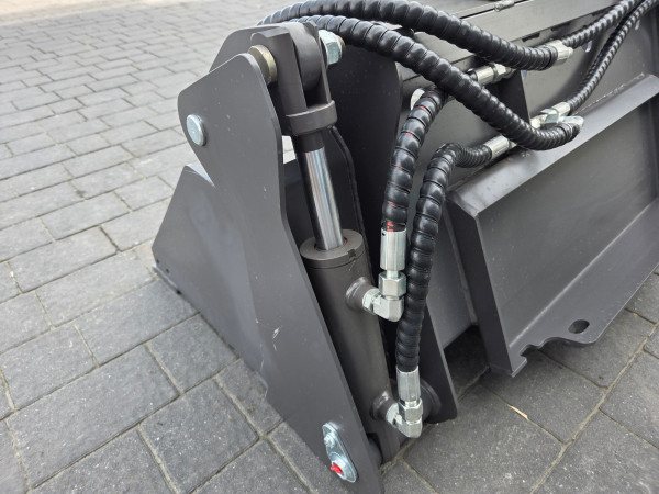 Łyżka do ładowarki 3W1 Mini Skid Steer XTM 5