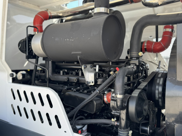 Ładowarka przegubowa B930 | Sklep XTMGroup.pl