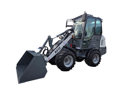 Ładowarka kołowa z kabiną X212 XTM